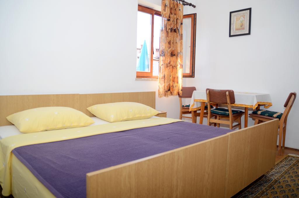 Apartments Ana Rovinj Eksteriør bilde